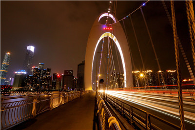 广州商务模特上门价格，尊贵服务定制！